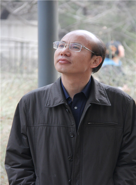 饥渴少妇伦色诱公