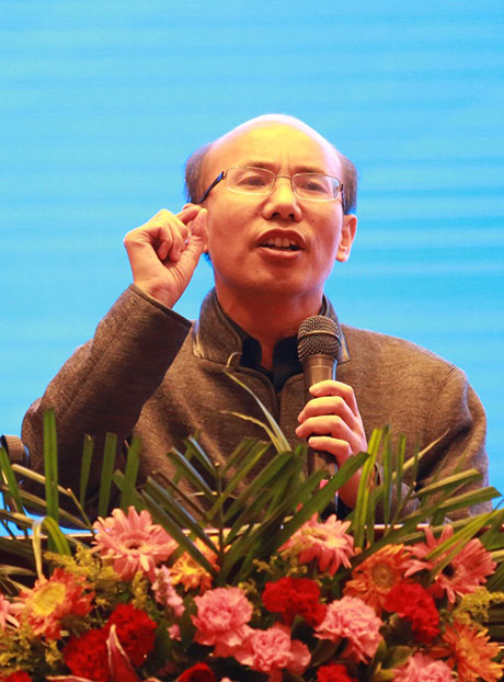 饥渴少妇伦色诱公